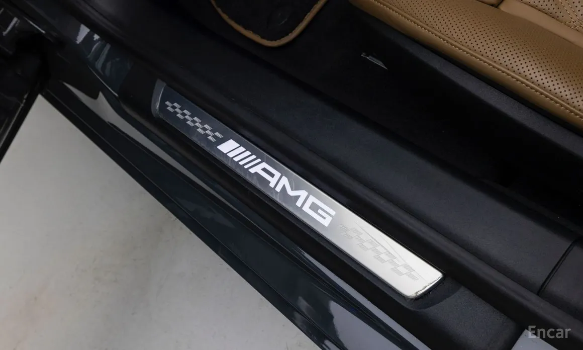 Mercedes-Benz SL-Class 2023 AMG SL63 4MATIC+