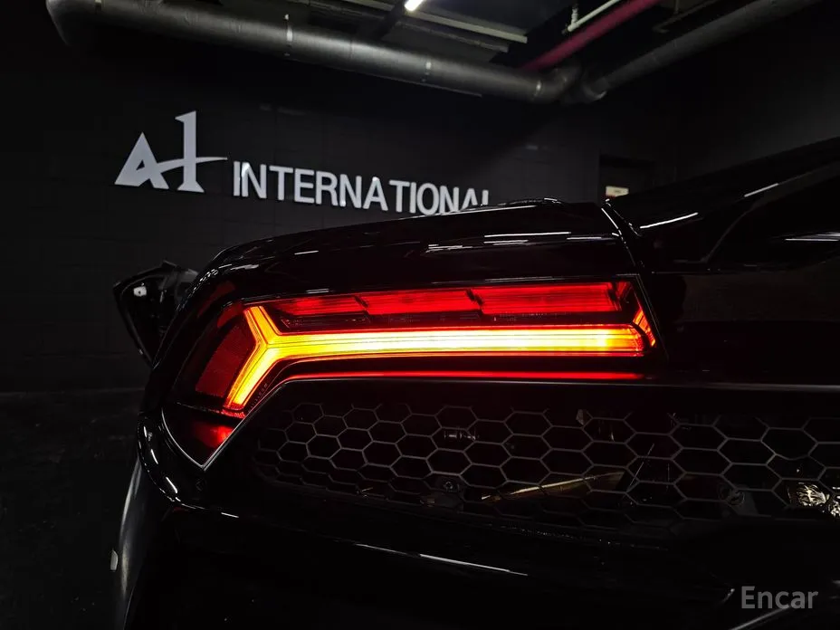 Lamborghini Huracan 2014 LP640-4 EVO Spyder