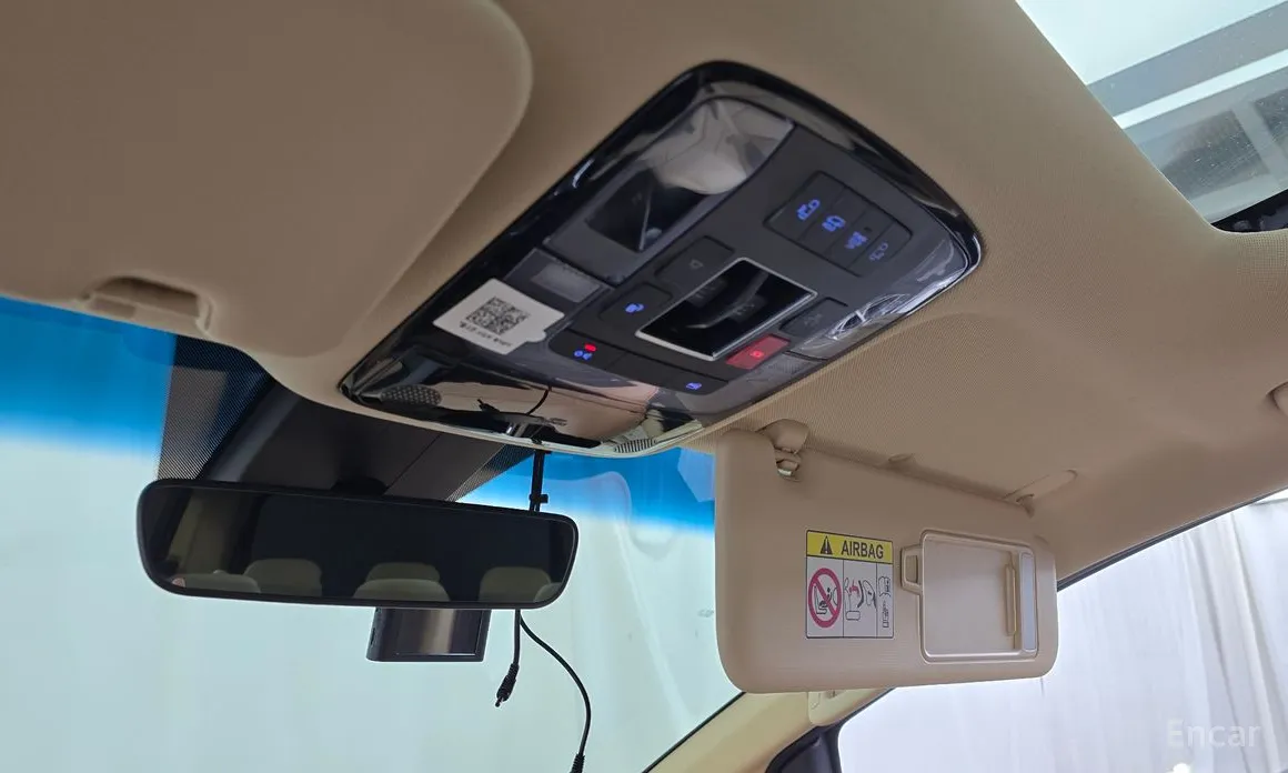 Hyundai Staria 2021 4WD Tourer 9-Seater