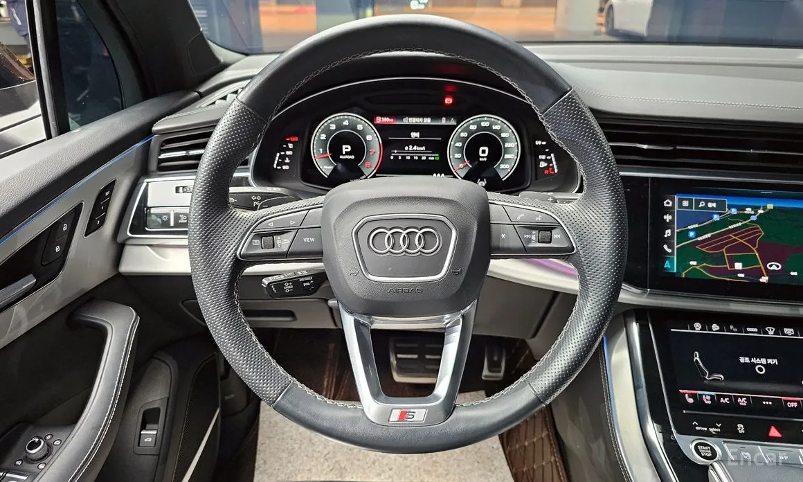 Audi Q7 2016 55 TFSI Quattro Premium