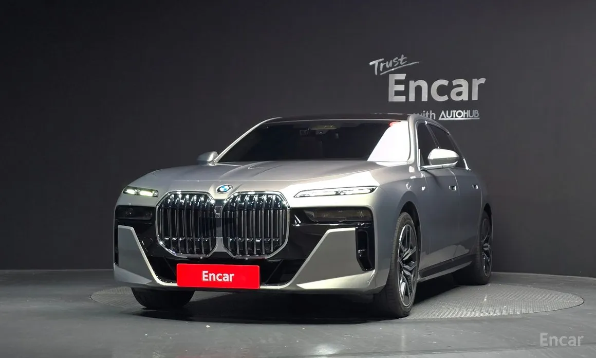 BMW 7 Series 2022 740d xDrive M Sport