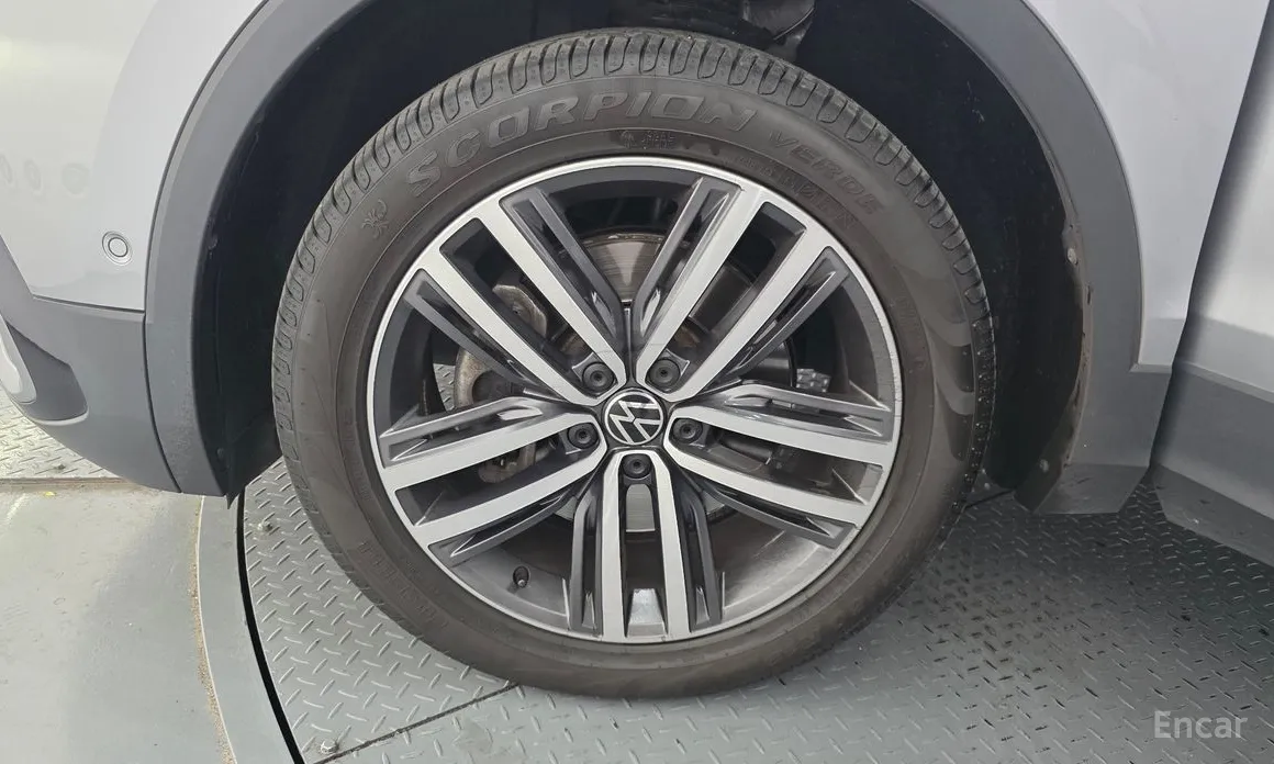 Volkswagen Tiguan 2018 2.0 TSI Prestige