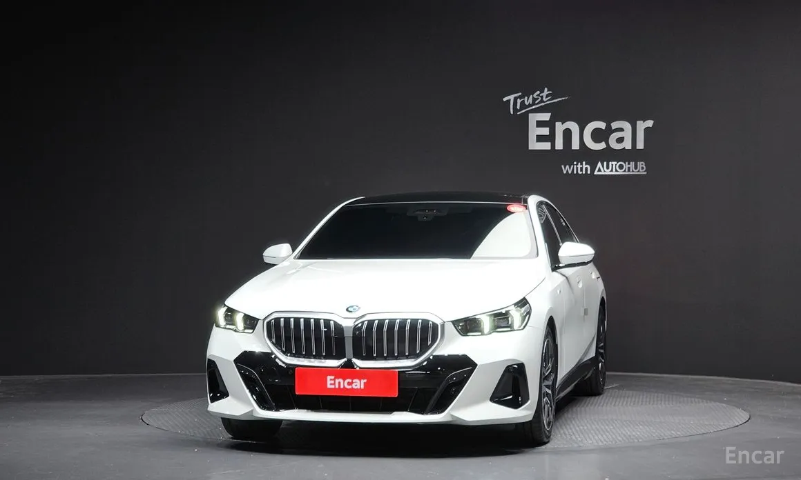 BMW 5 Series 2023 520i M Sport