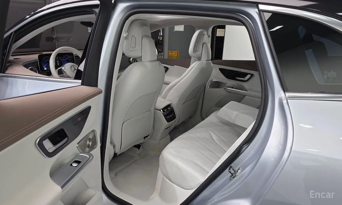 Mercedes-Benz EQE 2023 EQE500 4MATIC