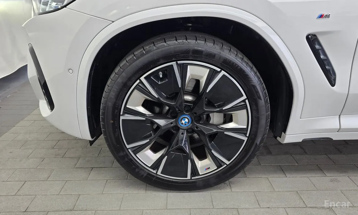 BMW iX3 2021 M Sports