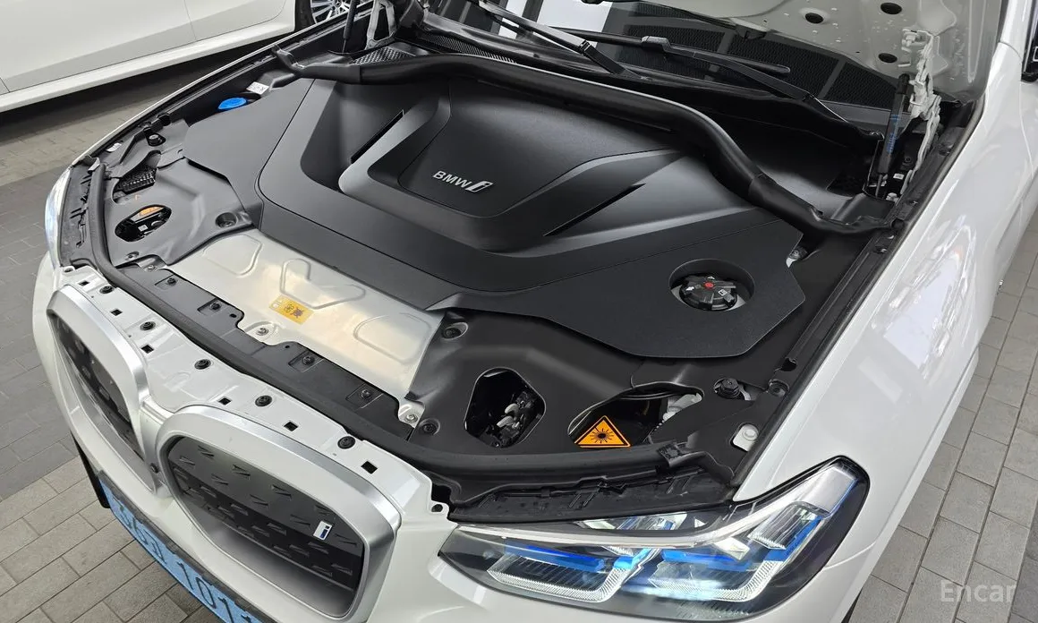 BMW iX3 2021 M Sports