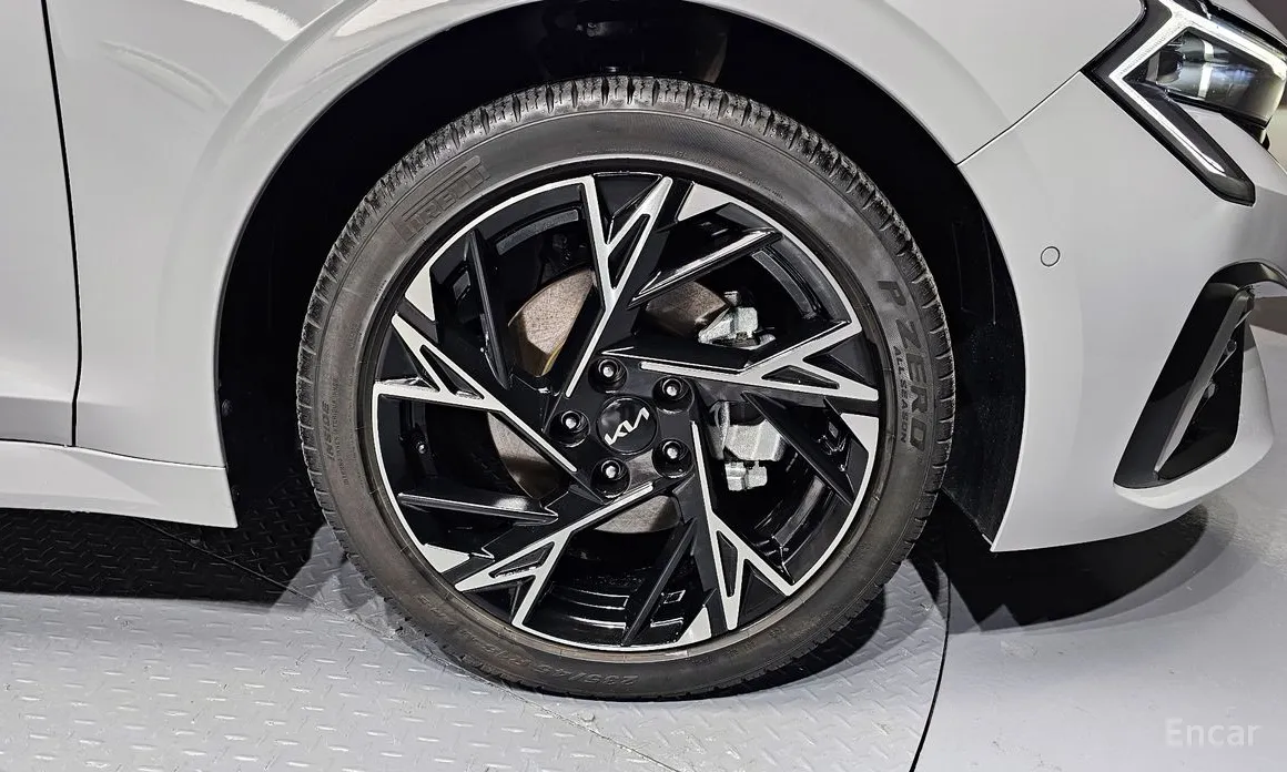 Kia K5 2023 Noblesse