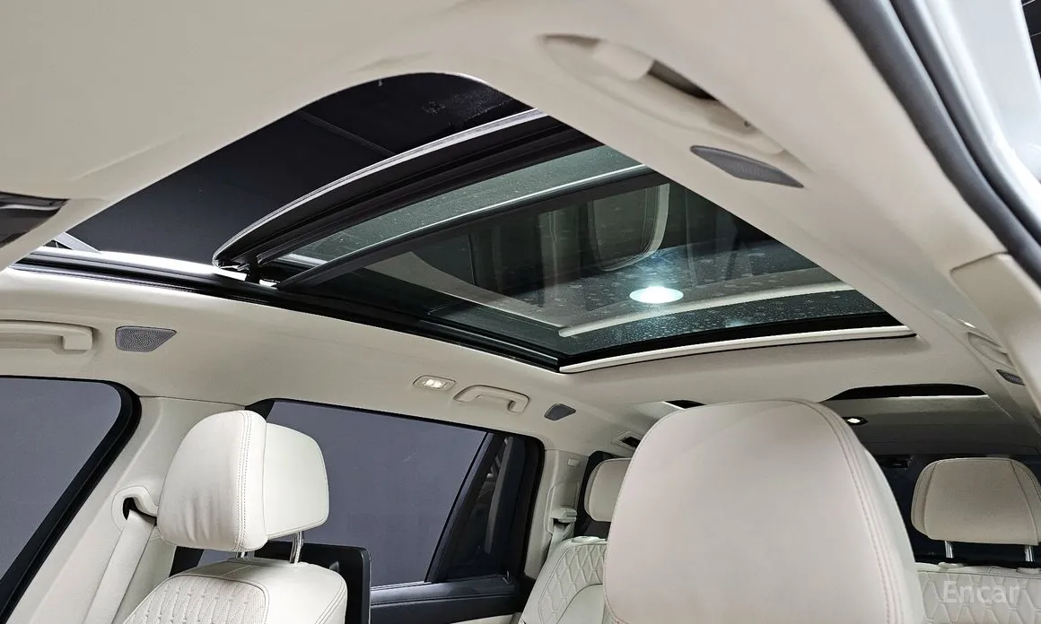 BMW X7 2019 xDrive 40i Design Pure Excellence 7-Seater