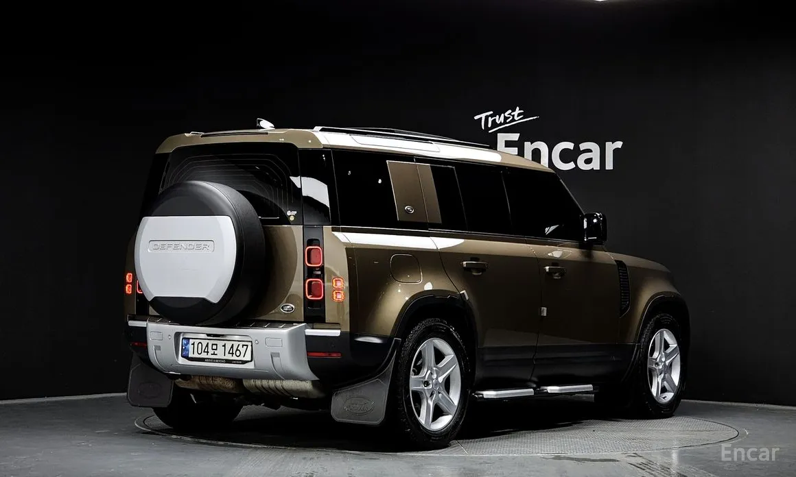 Land Rover Defender 2020 110 D250 SE