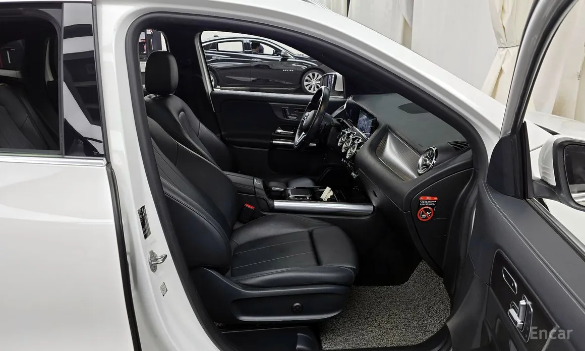 Mercedes-Benz GLA-Class 2020 GLA220