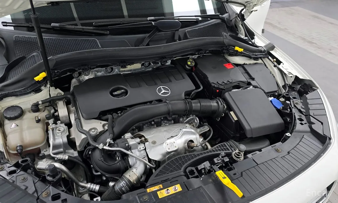 Mercedes-Benz GLA-Class 2020 GLA220