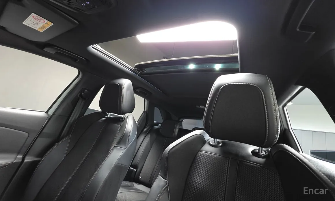 Peugeot 3008 2017 1.2 Pure Tech GT