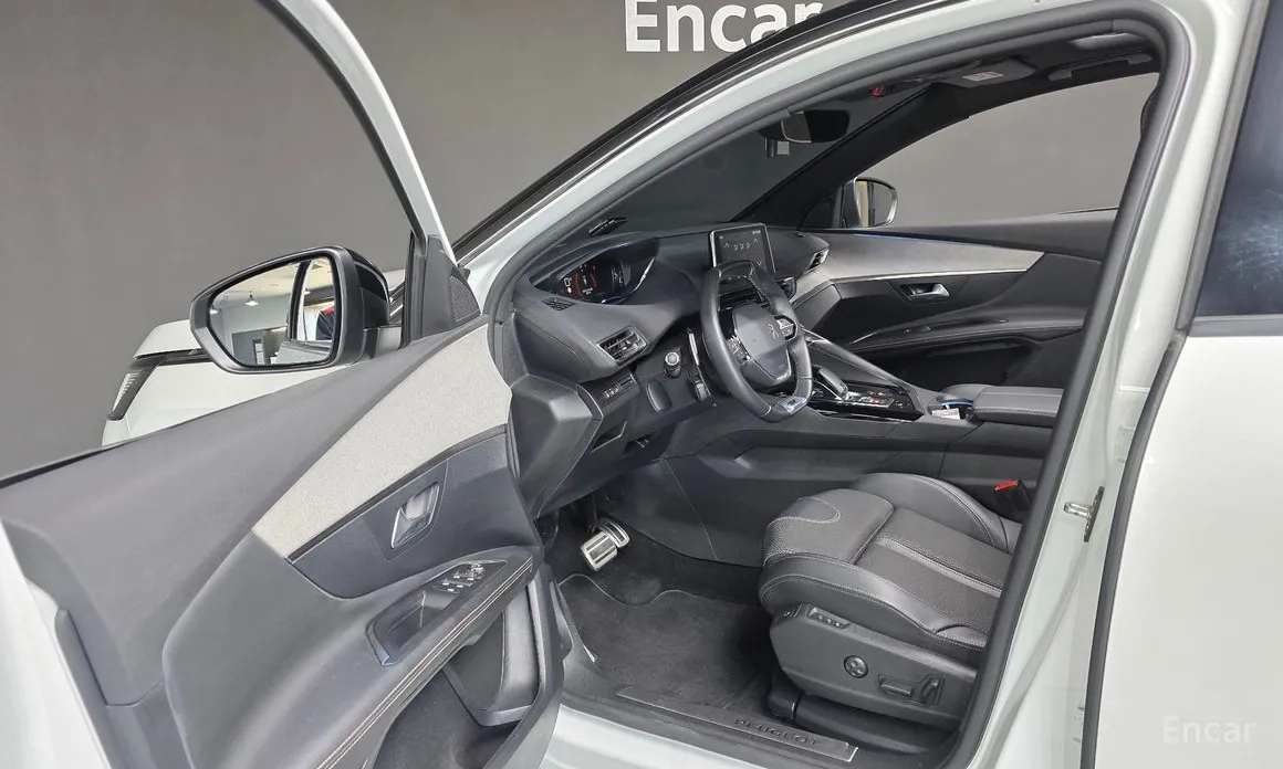 Peugeot 3008 2017 1.2 Pure Tech GT