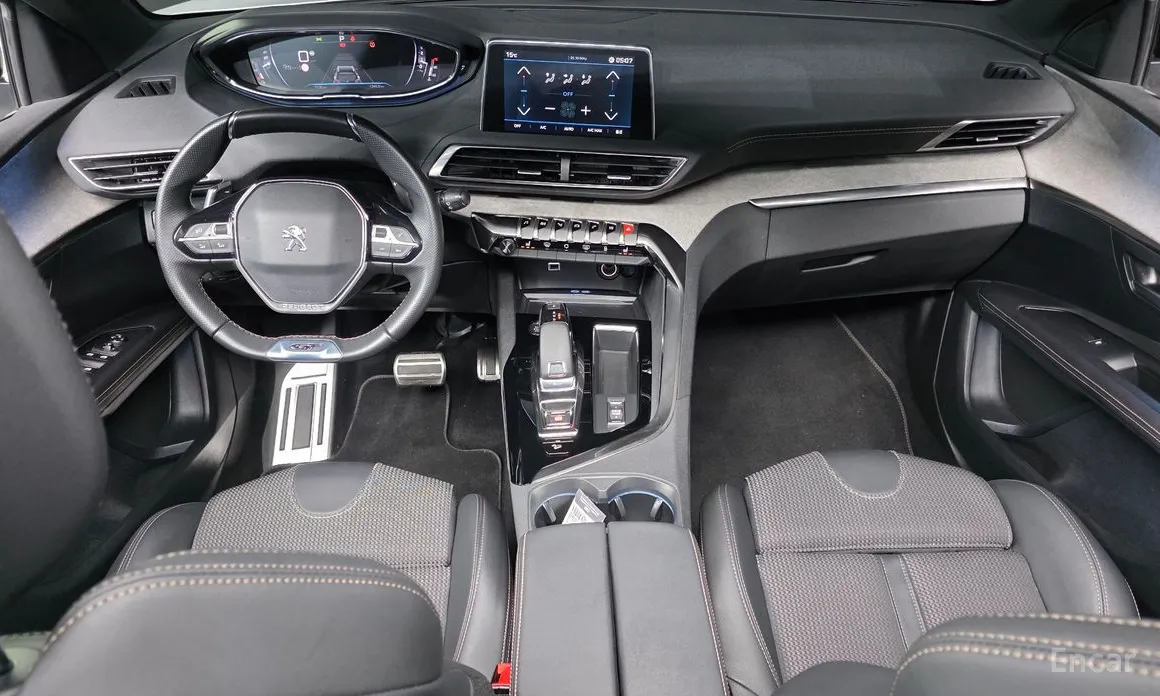 Peugeot 3008 2017 1.2 Pure Tech GT