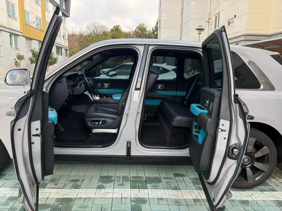 Rolls-Royce Cullinan 2018 6.7 V12