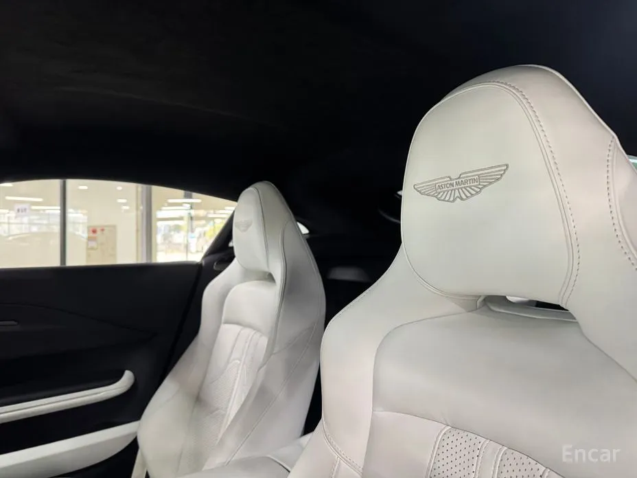 Aston Martin Vantage 2018 4.0 V8 Coupe