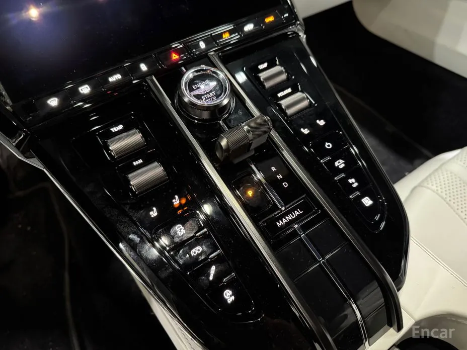 Aston Martin Vantage 2018 4.0 V8 Coupe