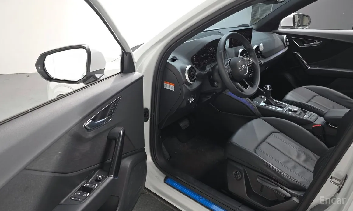 Audi Q2 2017 35 TDI Premium