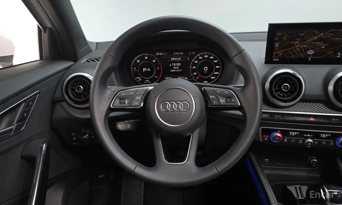 Audi Q2 2017 35 TDI Premium