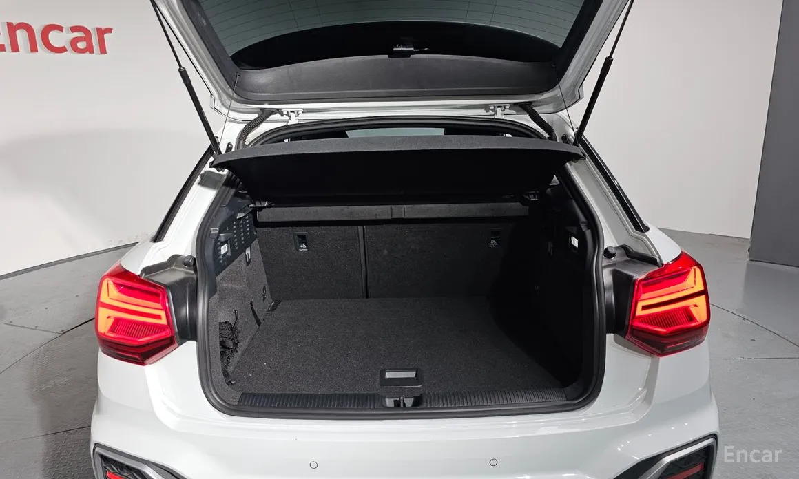 Audi Q2 2017 35 TDI Premium