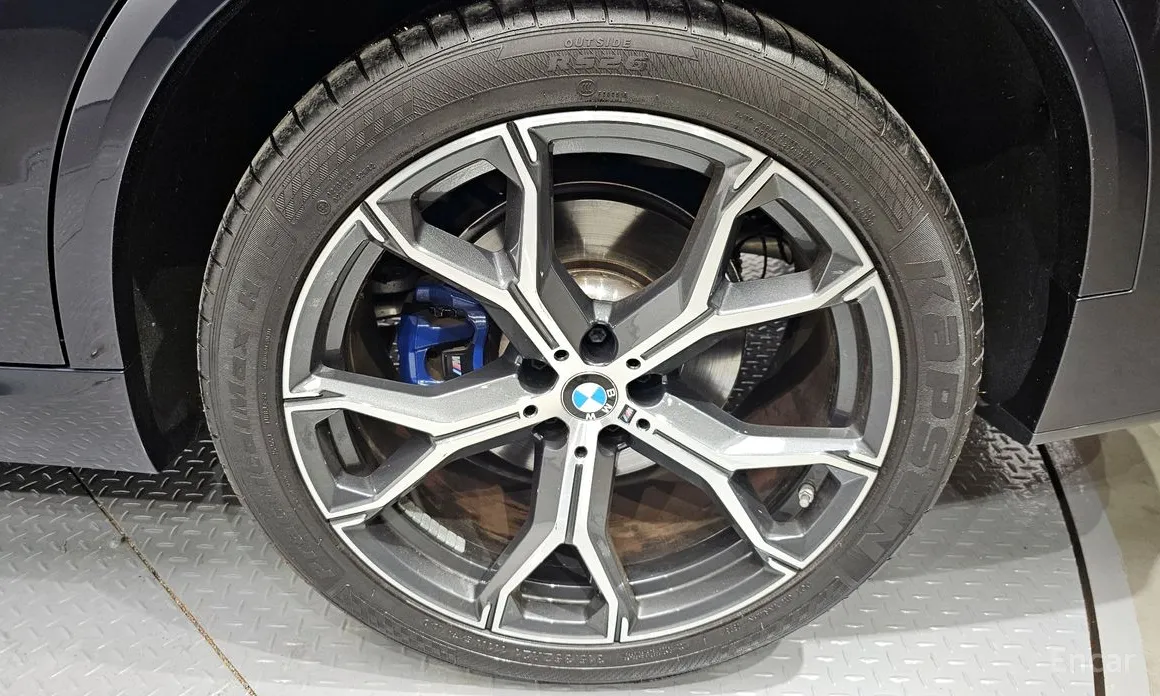 BMW X5 2019 xDrive 30d M Sport