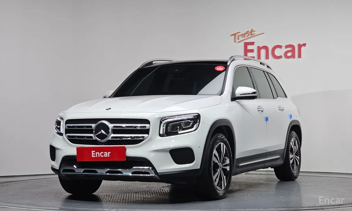 Mercedes-Benz GLB-Class 2020 GLB220