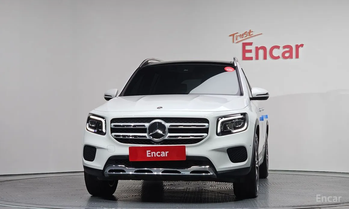 Mercedes-Benz GLB-Class 2020 GLB220