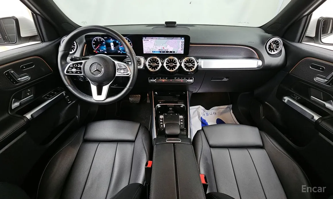 Mercedes-Benz GLB-Class 2020 GLB220