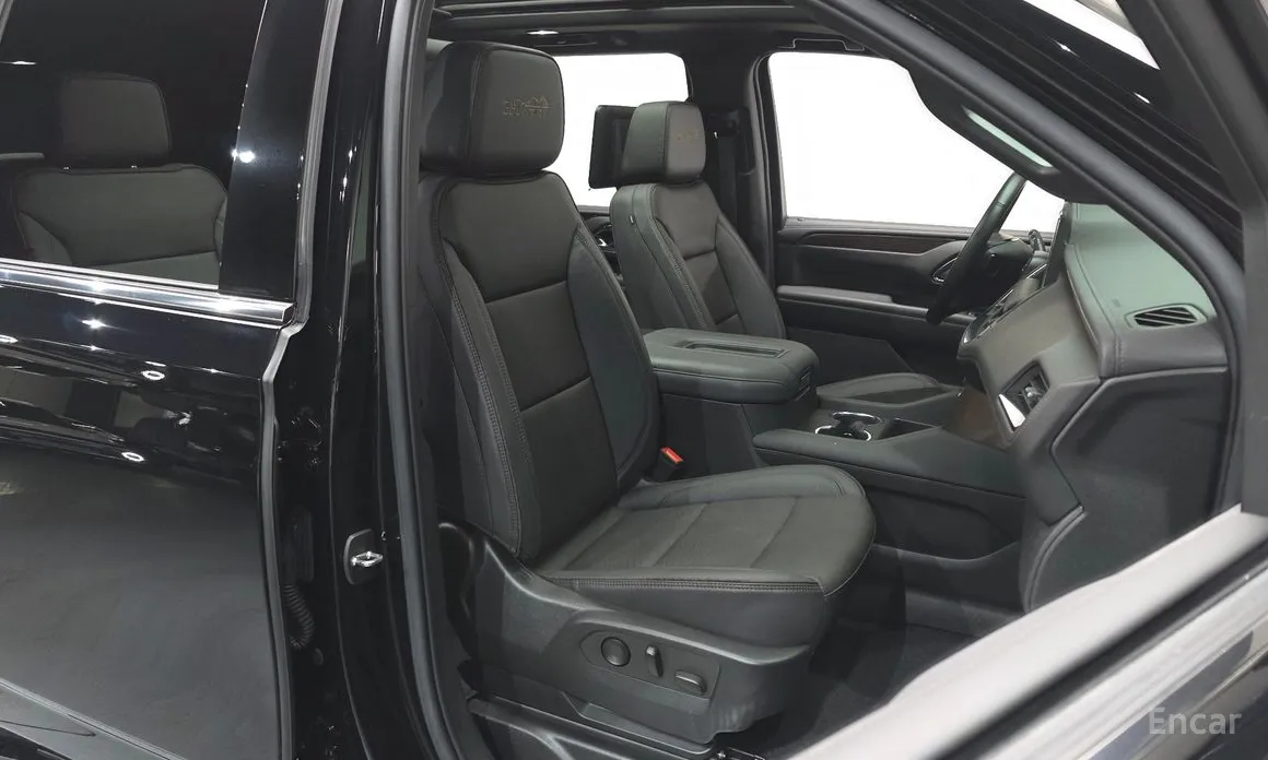 Chevrolet Tahoe 2022 6.2 Dark Knight 4WD