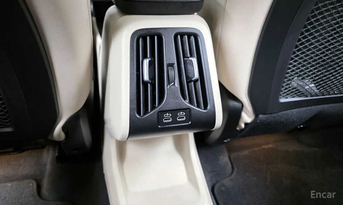 BMW X1 2023 xDrive 20i M Sport