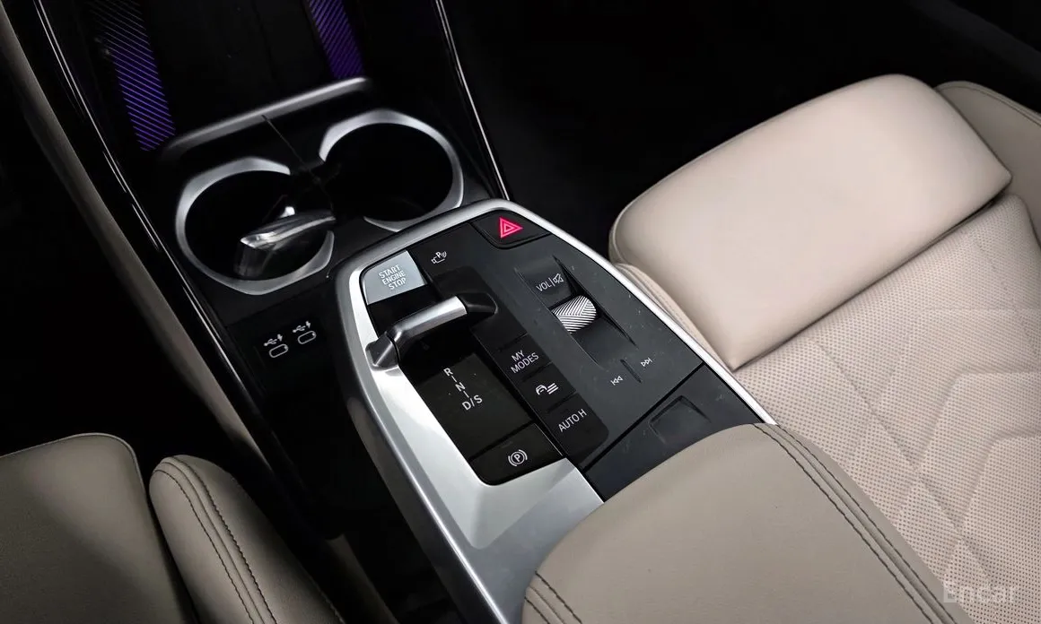 BMW X1 2023 xDrive 20i M Sport