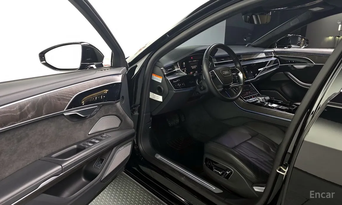 Audi A8 2018 60 TFSI Quattro LWB