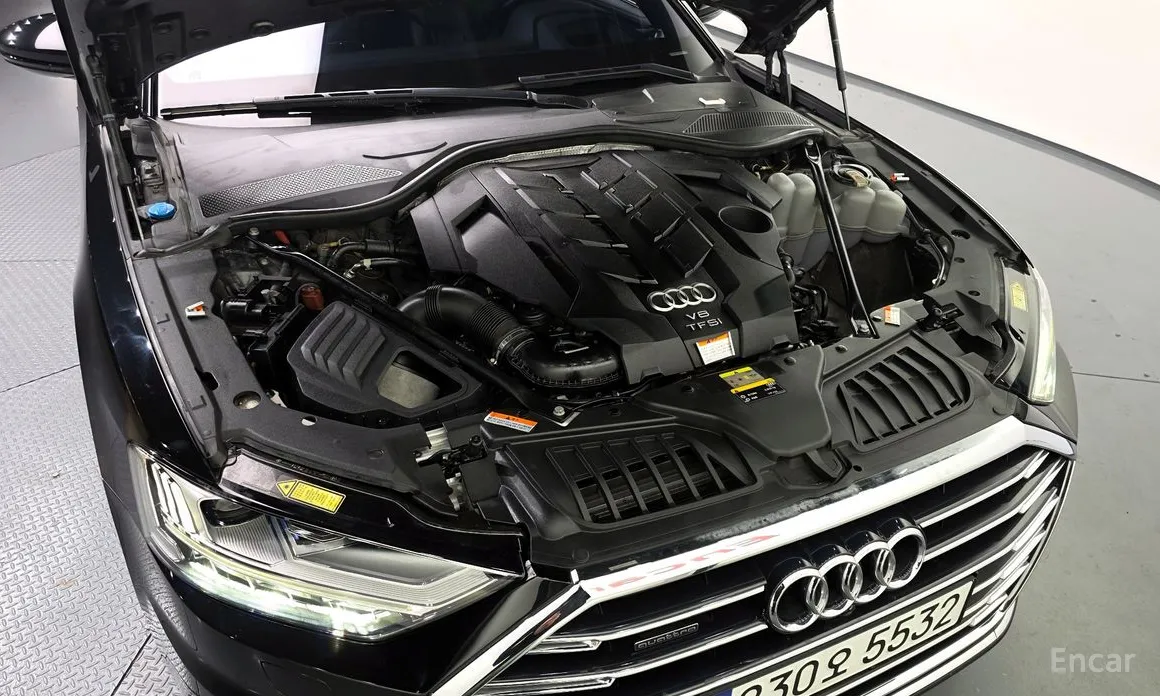 Audi A8 2018 60 TFSI Quattro LWB