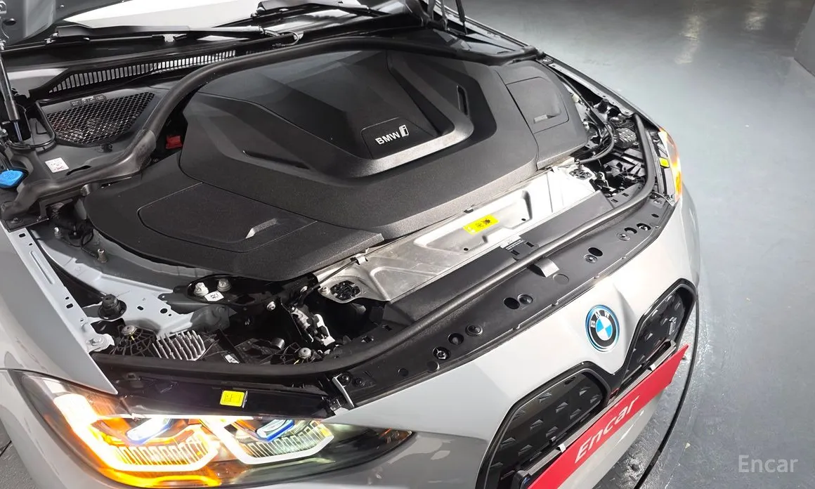 BMW i4 2021 eDrive40 M Sports Pro