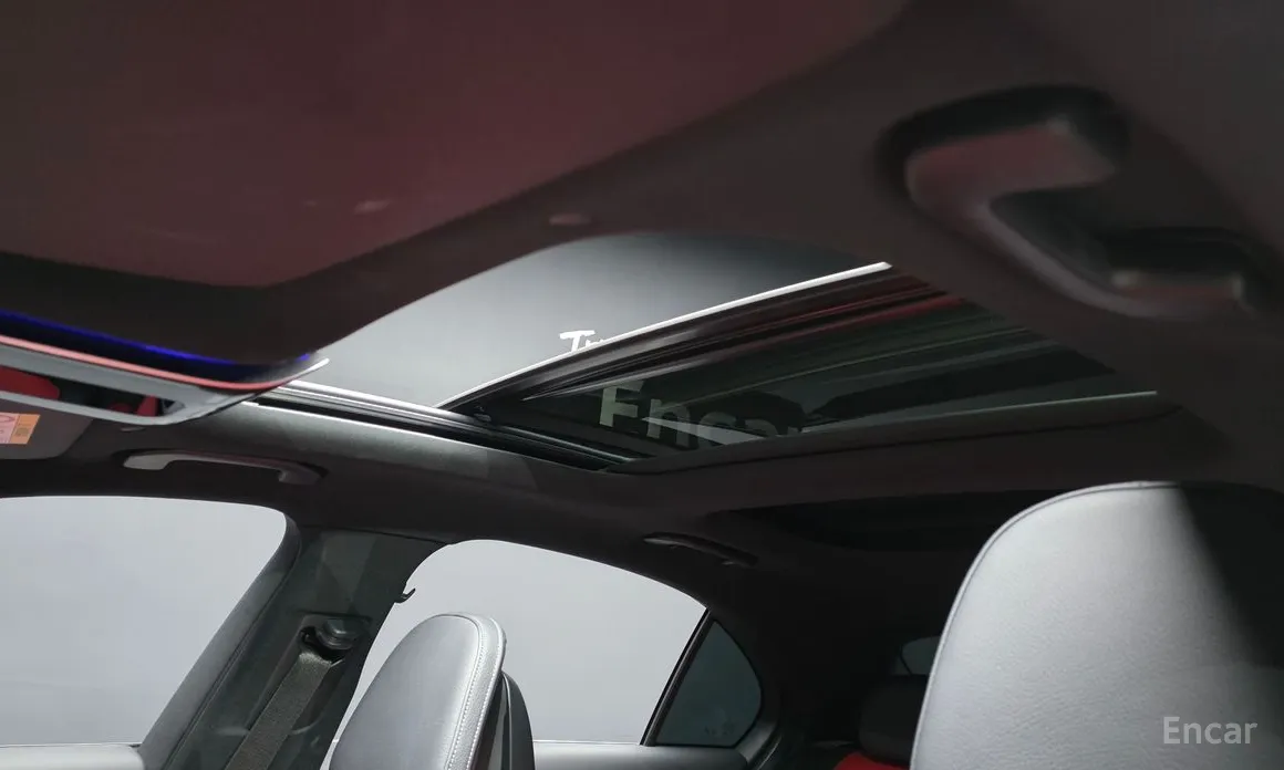 Mercedes-Benz C-Class 2022 C300 AMG Line