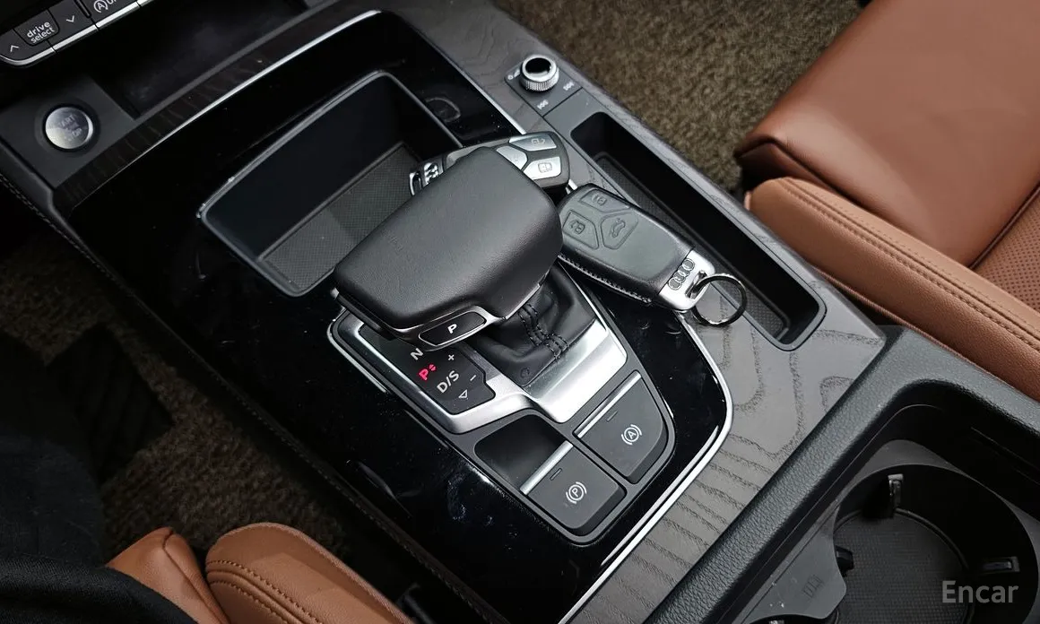 Audi Q5 2017 45 TFSI Quattro Premium