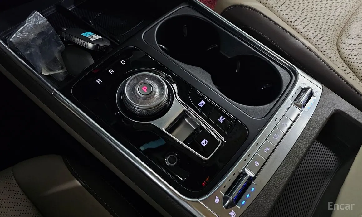 Kia Carnival 2023 7-Seater Signature