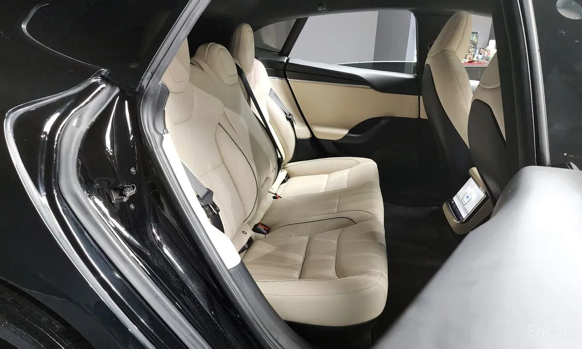 Tesla Model S 2012 Plaid