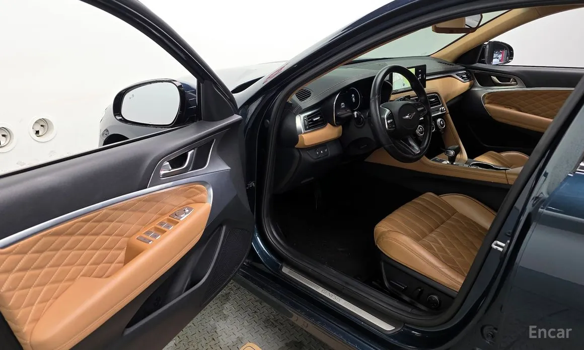 Genesis G70 2022 Gasoline 2.0T 2WD