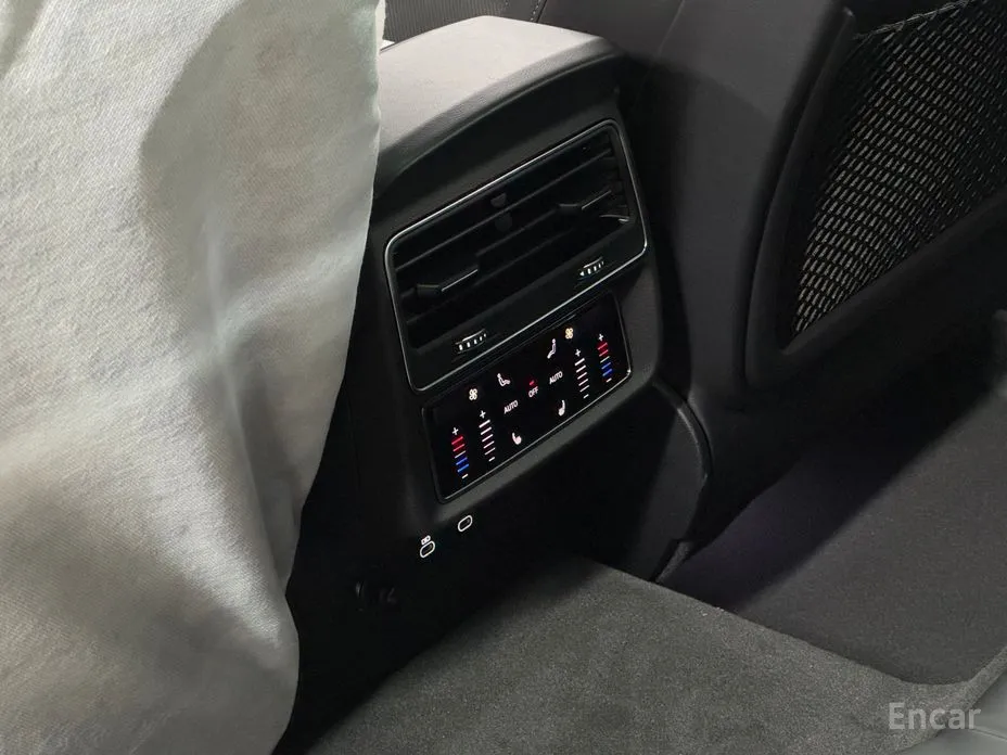 Audi Q8 2018 55 TFSI Quattro Premium