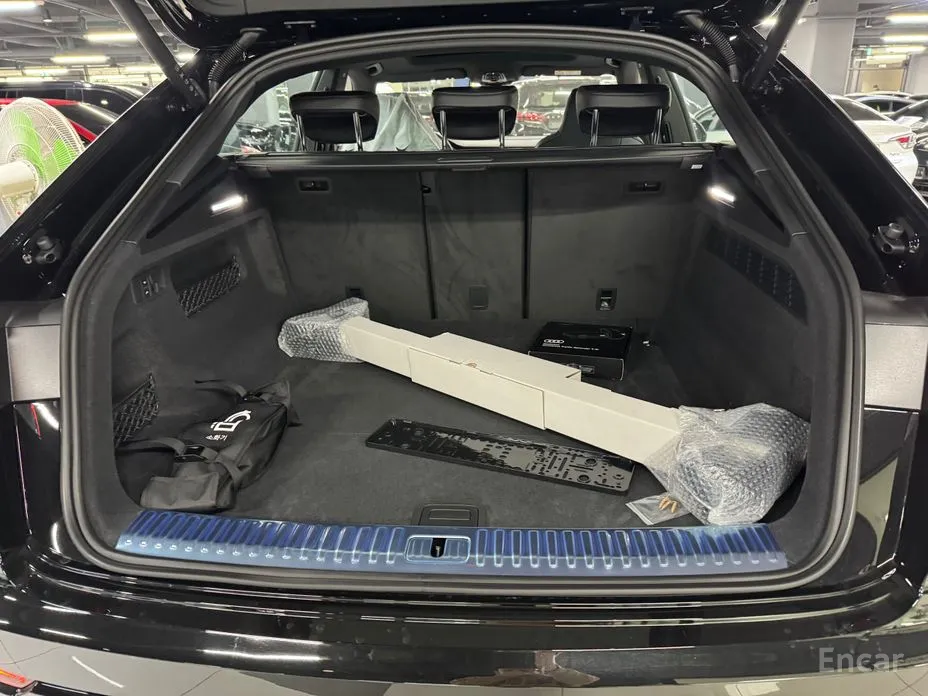 Audi Q8 2018 55 TFSI Quattro Premium