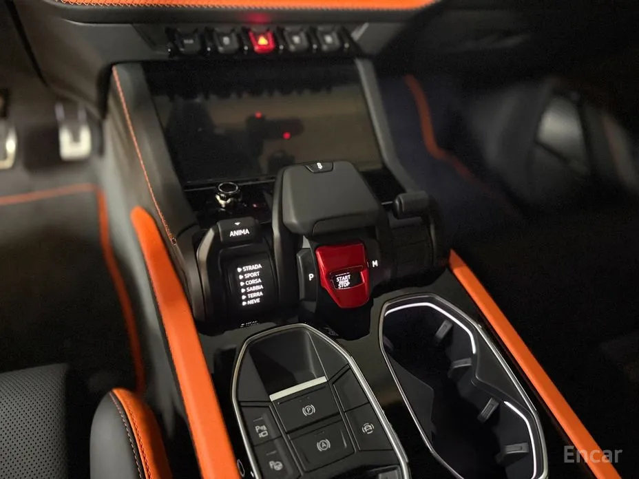 Lamborghini Urus 2018 4.0 V8 SE