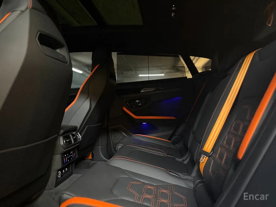 Lamborghini Urus 2018 4.0 V8 SE