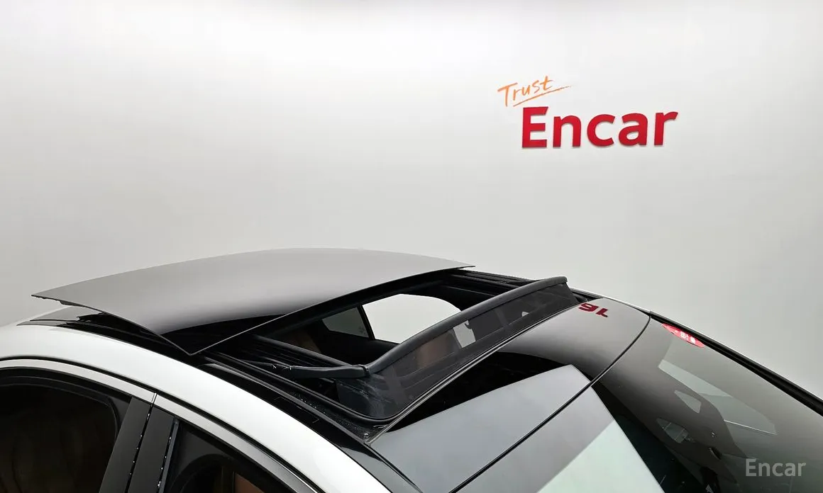 Mercedes-Benz E-Class 2024 E200 Avantgarde Limited