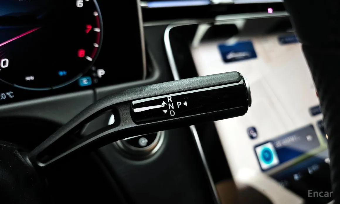 Mercedes-Benz E-Class 2024 E200 Avantgarde Limited