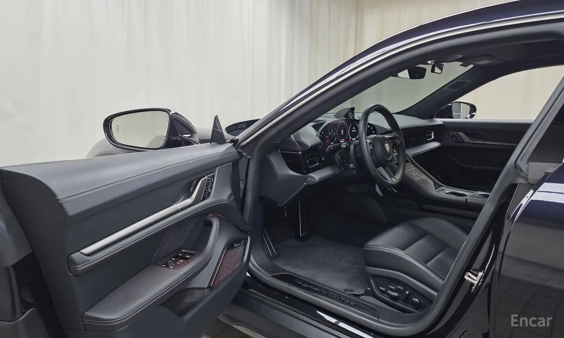 Porsche Taycan 2020 Turbo Cross Turismo