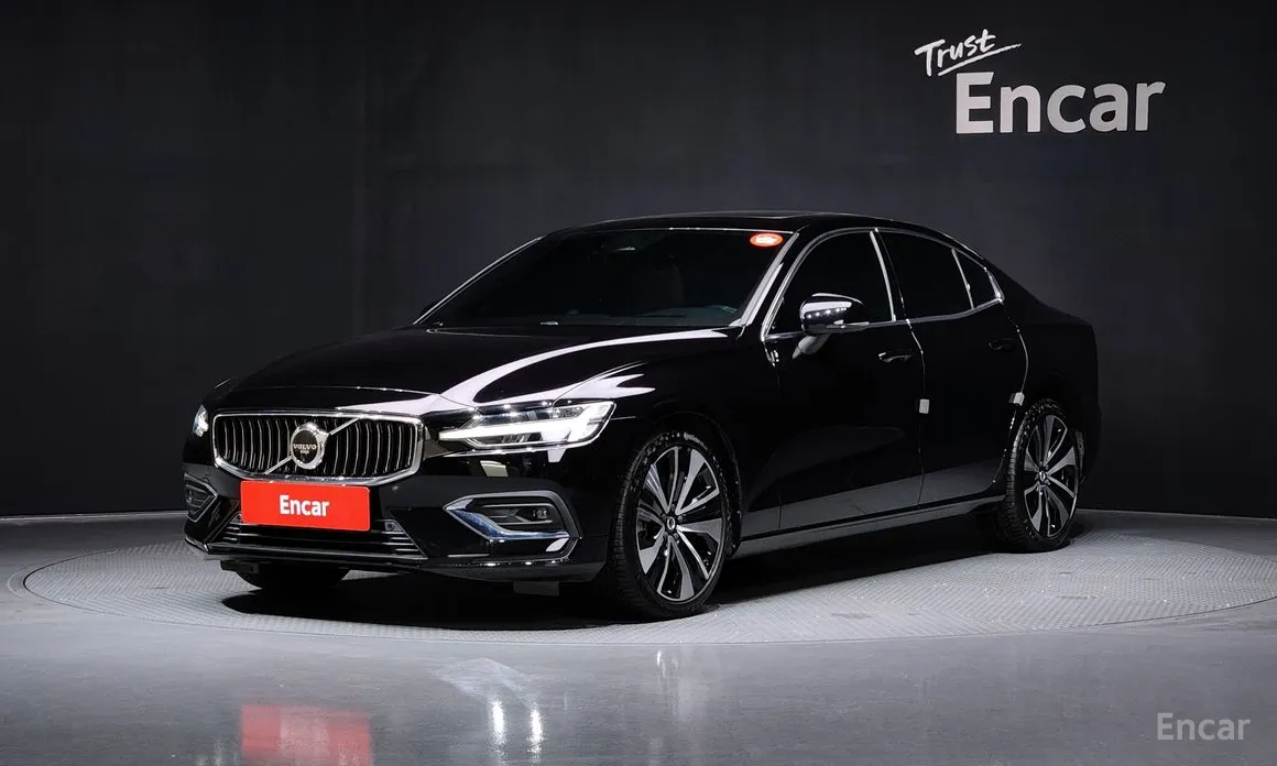 Volvo S60 2019 B5 Ultimate Bright