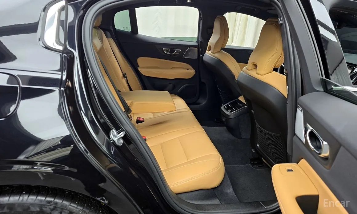 Volvo S60 2019 B5 Ultimate Bright