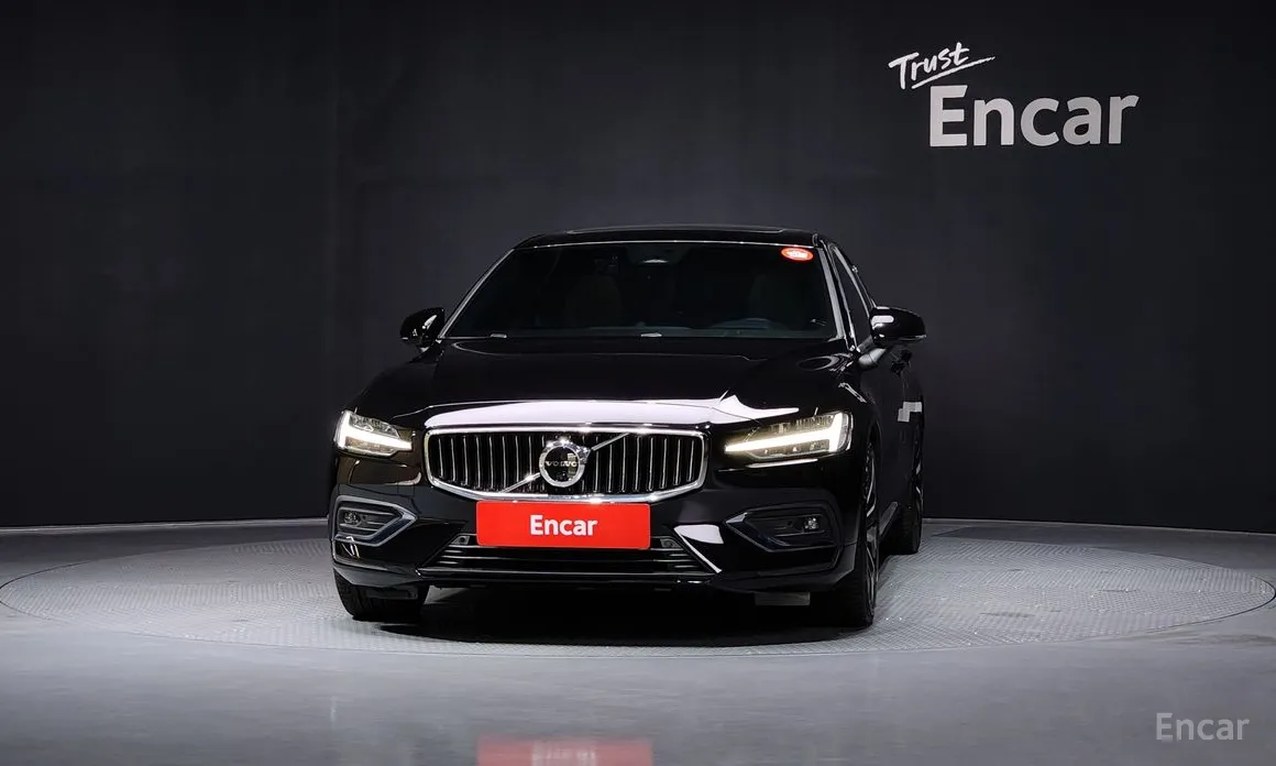 Volvo S60 2019 B5 Ultimate Bright