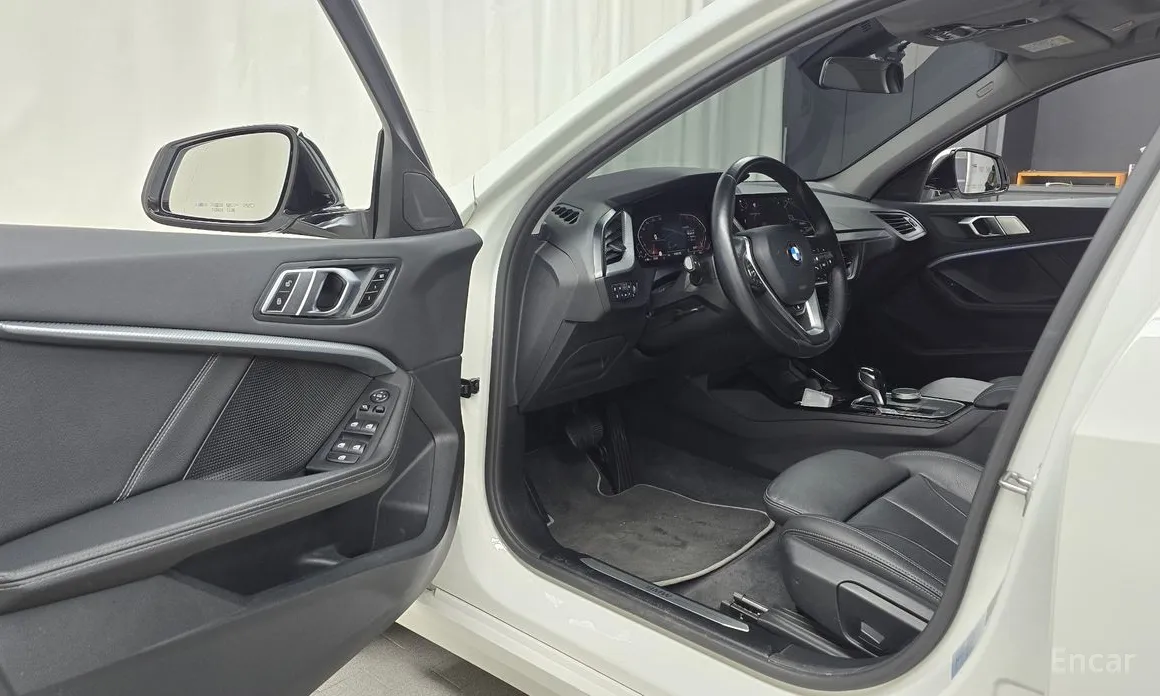 BMW 1 Series 2020 120i Sports